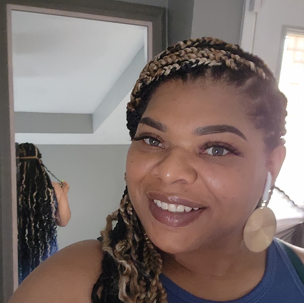 Meet your Posher, Shavon